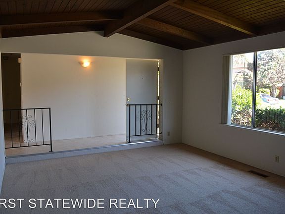 3rd image of 638 Rebecca Way APT 1