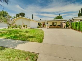 15901 Gledhill St, North Hills, CA 91343