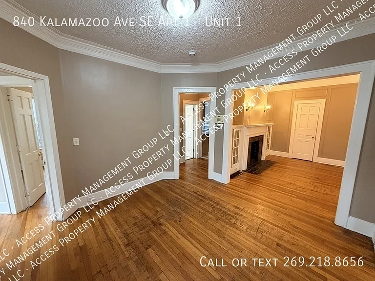 840 Kalamazoo Ave SE #1 — Photo 8