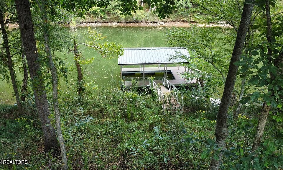 1st image of Hidden River Rd