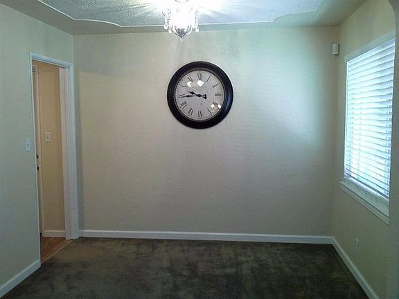 4th image of 1136 W Cortland Ave