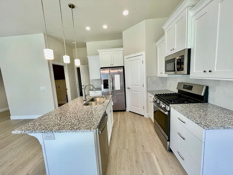 1436 E Centaurus Way — Photo 19