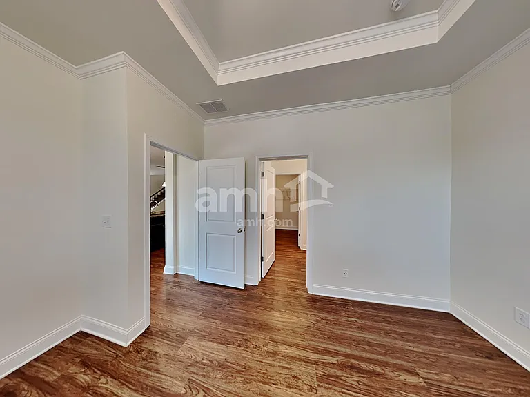 5125 Staten Ln — Photo 13