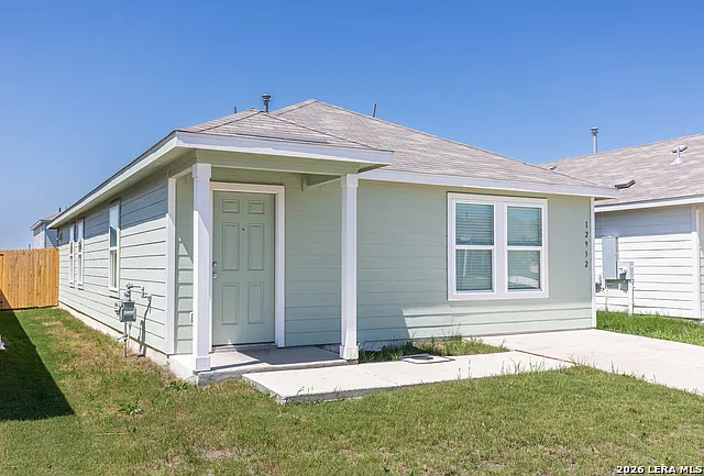 Building Photo - 12932 Lake Fryer St