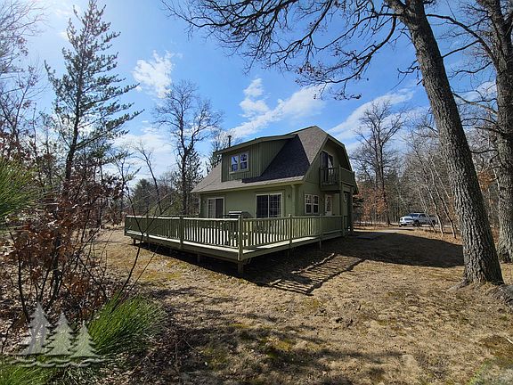 3rd image of 863 Golf Cottage Dr