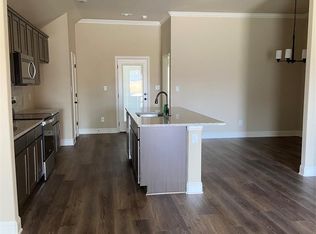 630 Pikes Pl, Sherman, TX 75092
