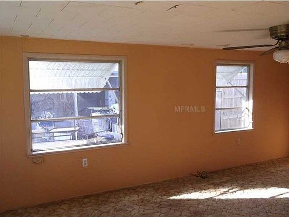 2nd image of 401 Shadylawn Ave