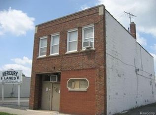 7651 Schaefer Rd, Dearborn, MI 48126