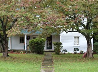 14890 Richmond Road, Farnham, VA 22460