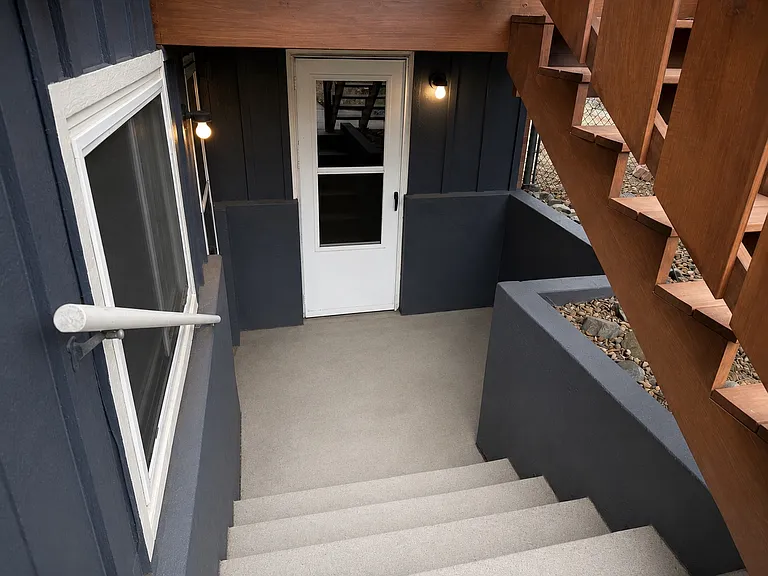 32 Valentine Ln #3 — Photo 10