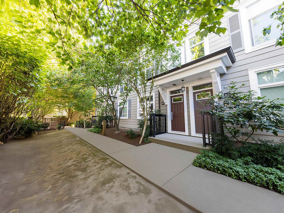 1st image of 15833 26th Ave #83