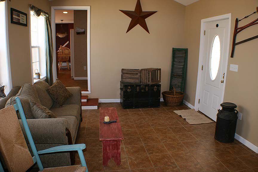 19 Ridge Rd, Tilton, NH 03276 Zillow