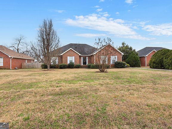 2nd image of 436 Joseph Chandler Dr