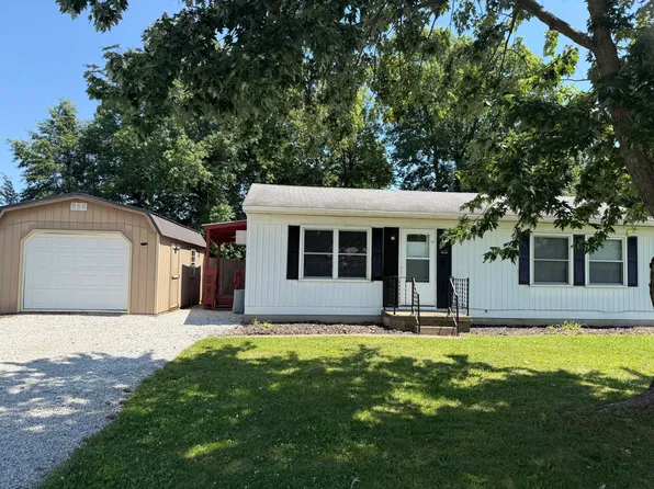 325 8th Ave, Galion, OH 44833