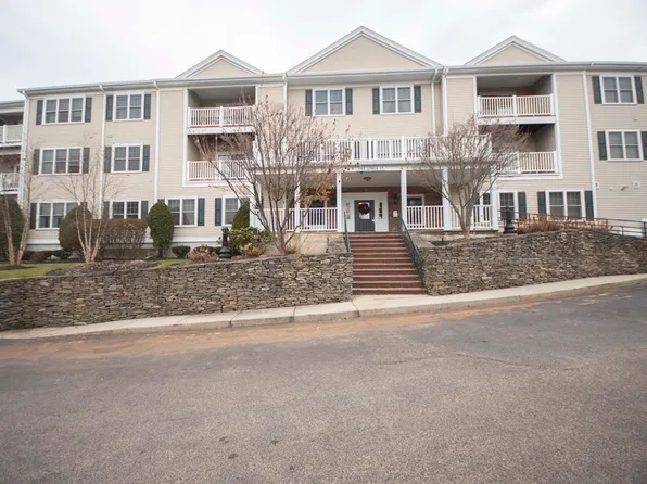 1 Lenox St APT 310, Norwood, MA 02062