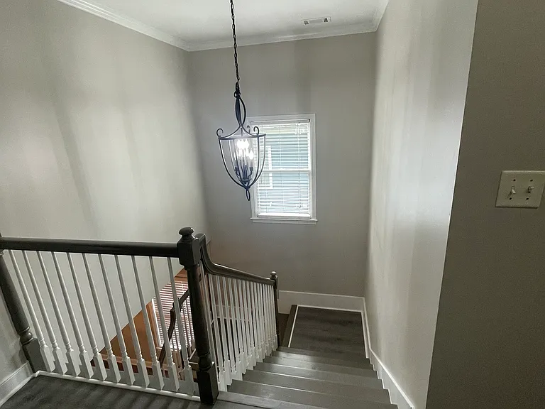 799 Hill St SE — Photo 9