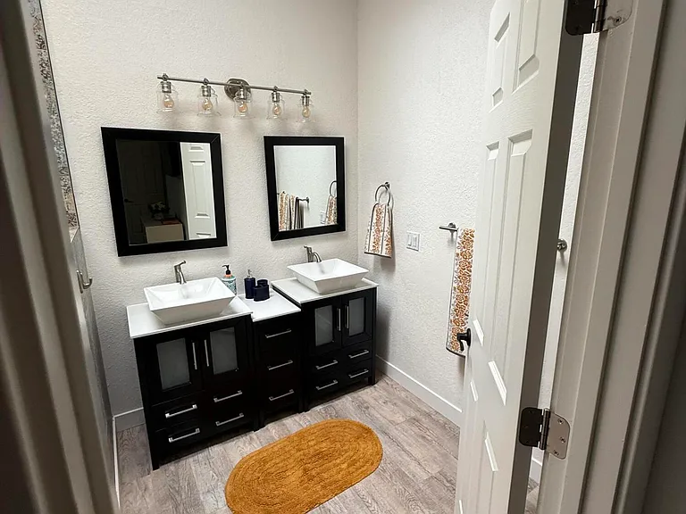 3880 Vega Dr — Photo 16
