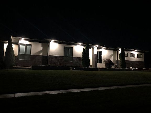 2nd image of 1810 Greenhill Dr