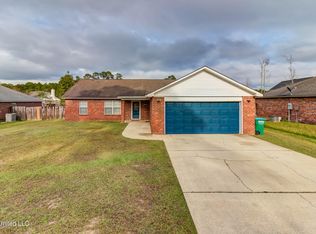 2308 Broadmoor Dr, Gautier, MS 39553