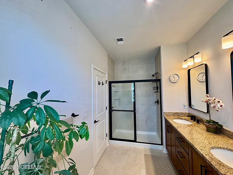 12 Coburgh Dr — Photo 19