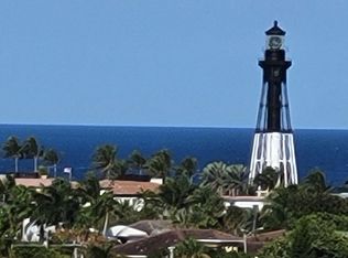 2731 NE 14th St, Pompano Beach, FL 33062