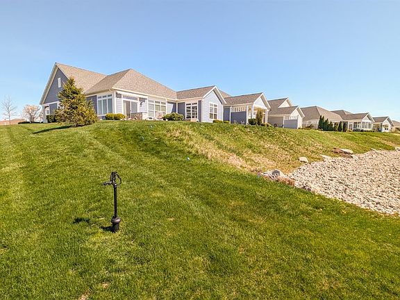 5th image of 4736 Verona Dr