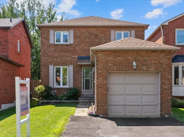 24 Fernbank Pl, Whitby, ON L1R 1S9