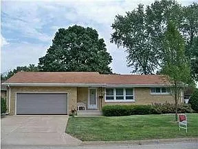 801 Sunset Rd photo 1