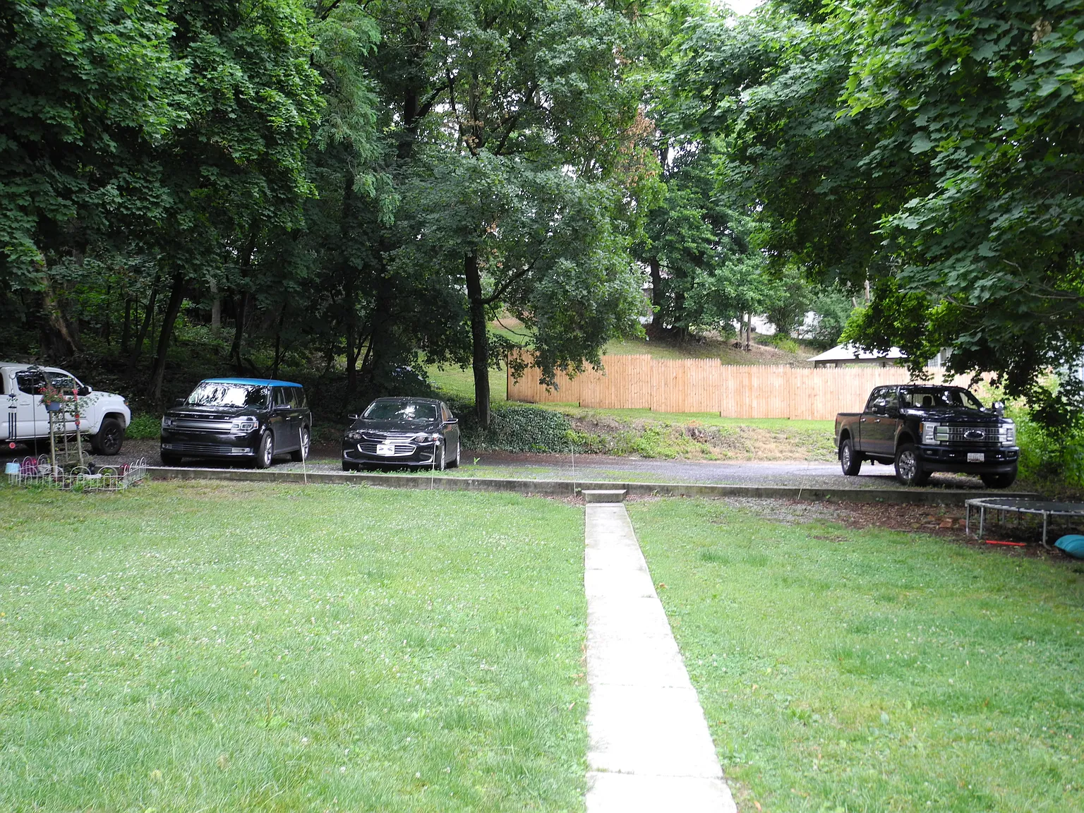2 bed, 1100 sqft, $1,295 — Photo 3