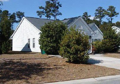 4th image of 4 Spruce Ct
