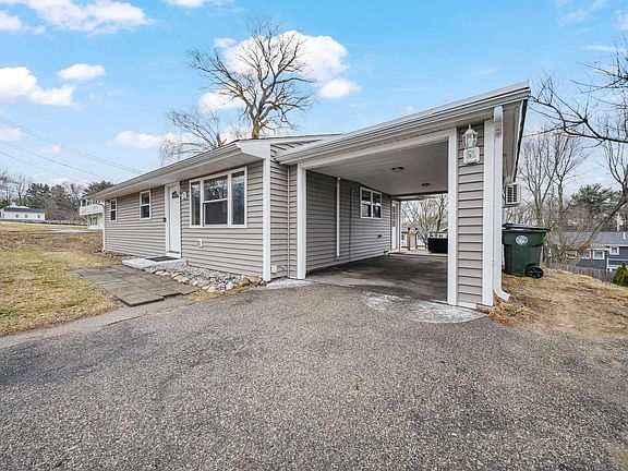 4th image of 370 Huse Road