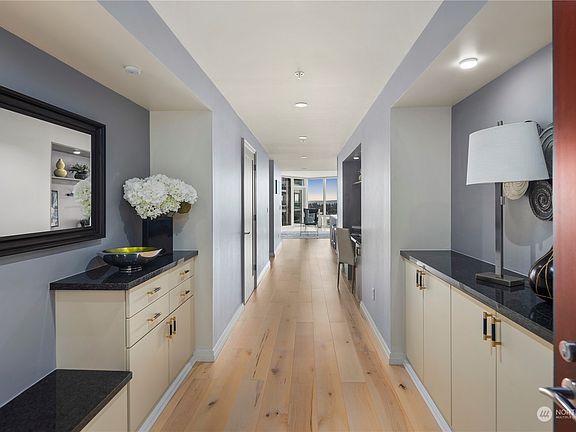 2nd image of 10700 NE 4th Street #3806