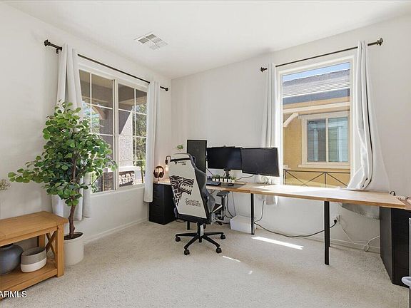 5th image of 2435 E Saint Catherine Avenue