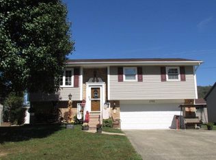 2702 Glenwood Ave, Moundsville, WV 26041