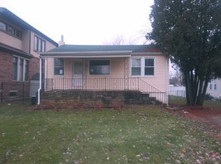 23 W Armitage Ave, Villa Park, IL 60181