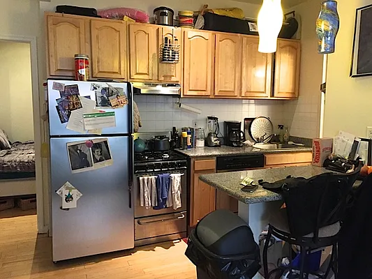 Rented by Friedman Roth Realty | media 16