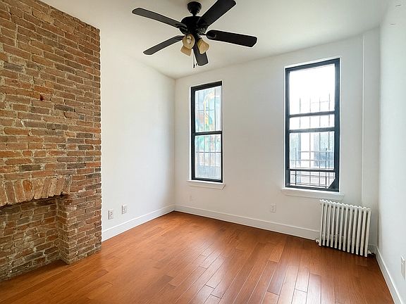 4th image of 294 Harman St APT 1