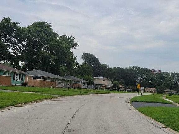 5th image of 2755 Circle Dr