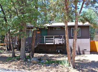 468 Vista Ln, Sugarloaf, CA 92386