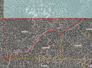 64 N Shadow Rock Trl, Seligman, AZ 86337