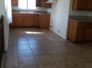 923 W 50th St #2, Los Angeles, CA 90037