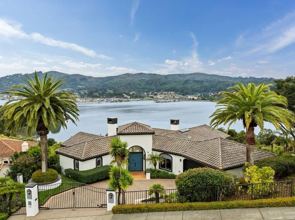 117 Chapel Dr, Mill Valley, CA 94941