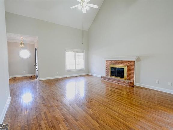 5th image of 1940 Stockton Walk Ln