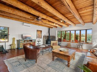 31 Calle Cantando, Santa Fe, NM 87508