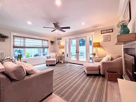 5th image of 245 Coast Blvd Unit D1