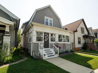 1556 S 73rd St, West Allis, WI 53214