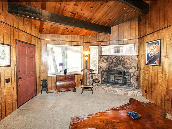 5th image of 42976 Sunset Dr