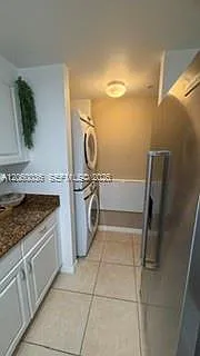 215 SW 42nd Ave #1007 — Photo 33
