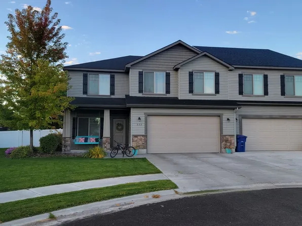 353 Buckskin Ct, Sugar City, ID 83448