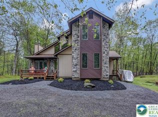 268 White Pine Dr, Pocono Lake, PA